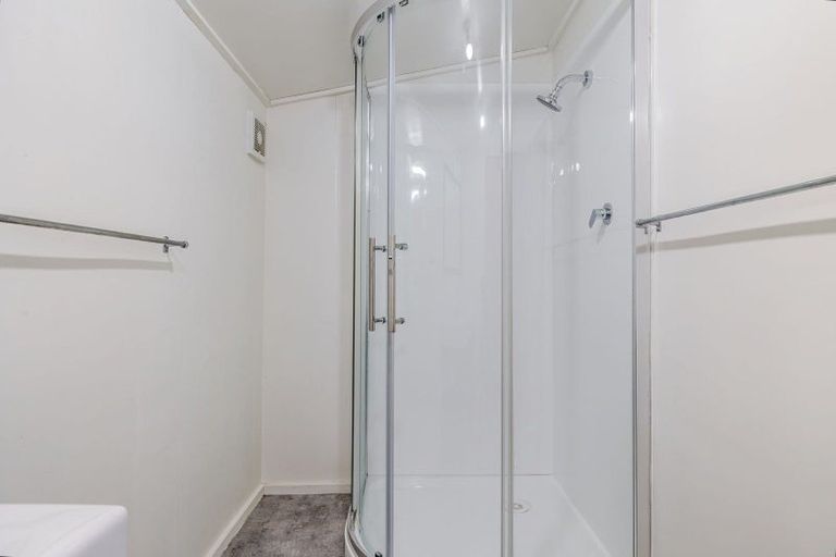 Photo of property in 17 Newman Road, Eketahuna, 4900