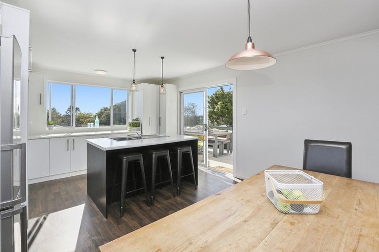 Photo of property in 193 Tukapa Street, Westown, New Plymouth, 4310