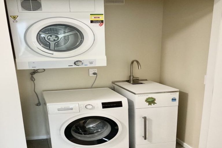 Photo of property in 48 Montgomery Avenue, Karori, Wellington, 6012