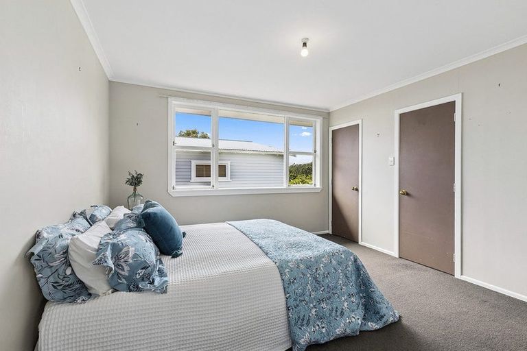 Photo of property in 8 Te Motu Road, Pukerua Bay, 5026