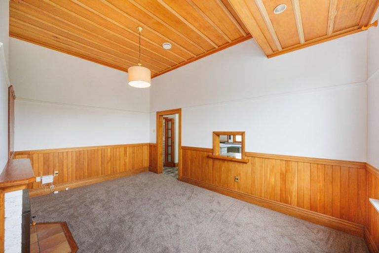Photo of property in 294 Grey Street, Palmerston North, 4414