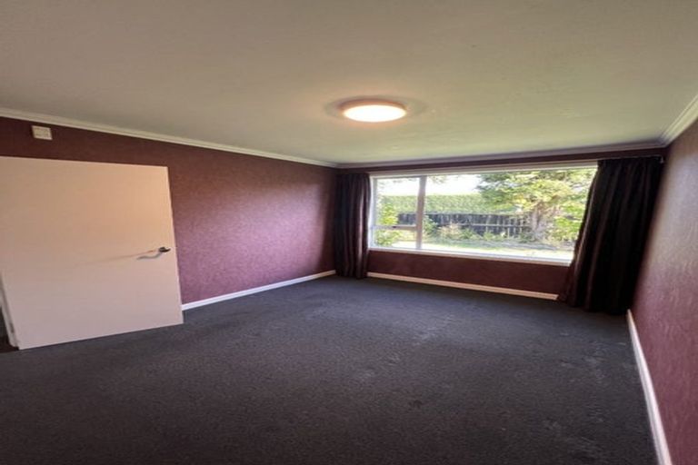 Photo of property in 2 Robert Street, Otatara, Invercargill, 9879