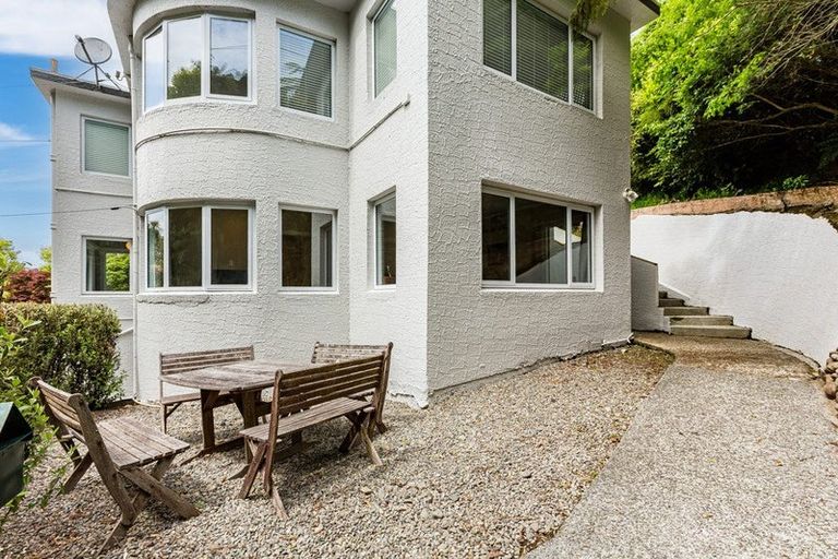 Photo of property in 13b Kim Street, Khandallah, Wellington, 6035