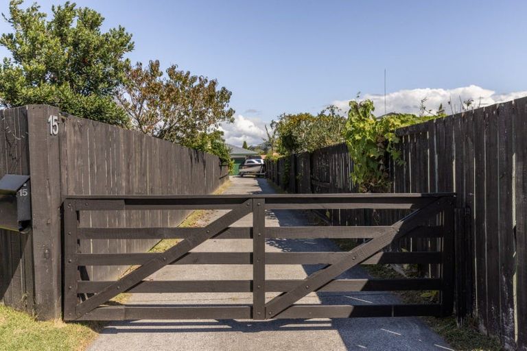 Photo of property in 15 Romana Crescent, Papamoa Beach, Papamoa, 3118