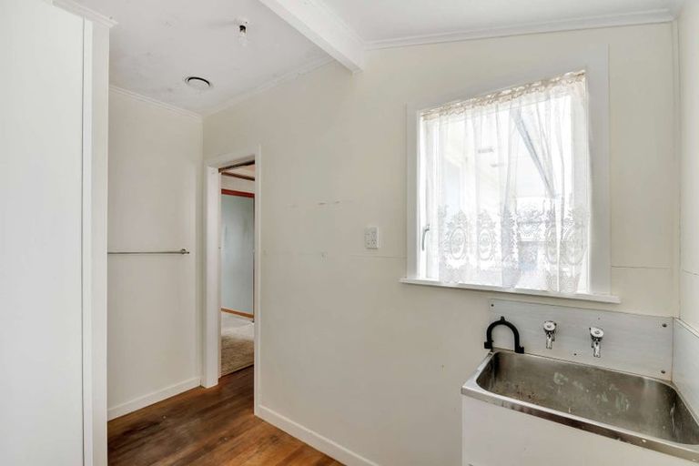 Photo of property in 73 Dalton Street, Outer Kaiti, Gisborne, 4010