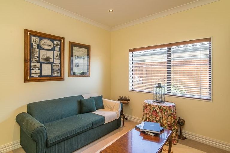 Photo of property in 93 Regent Drive, Paraparaumu Beach, Paraparaumu, 5032
