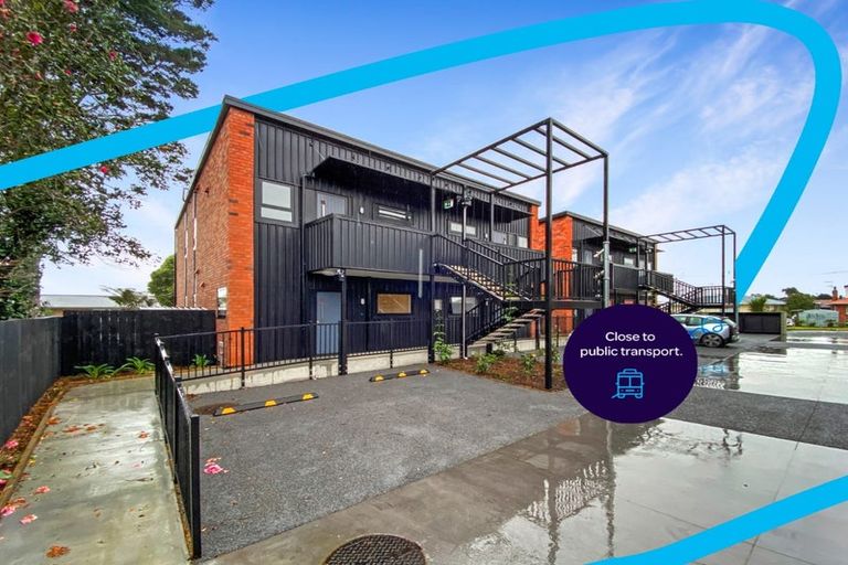 Photo of property in 11 Whakarato Way, Takanini, 2112