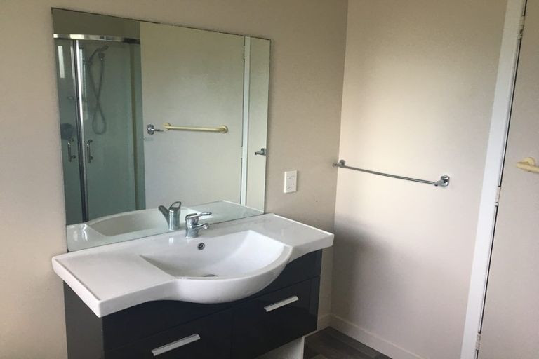 Photo of property in 28 King Street, Waiuku, 2123