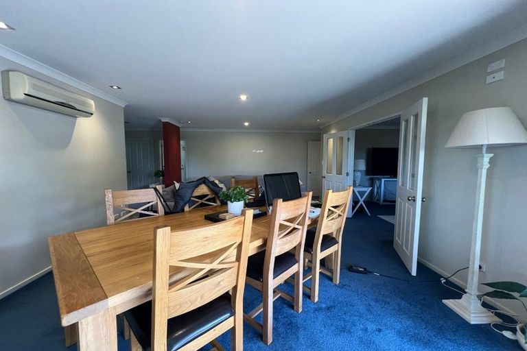Photo of property in 19 Lough Bourne Drive, Pukekohe, 2120