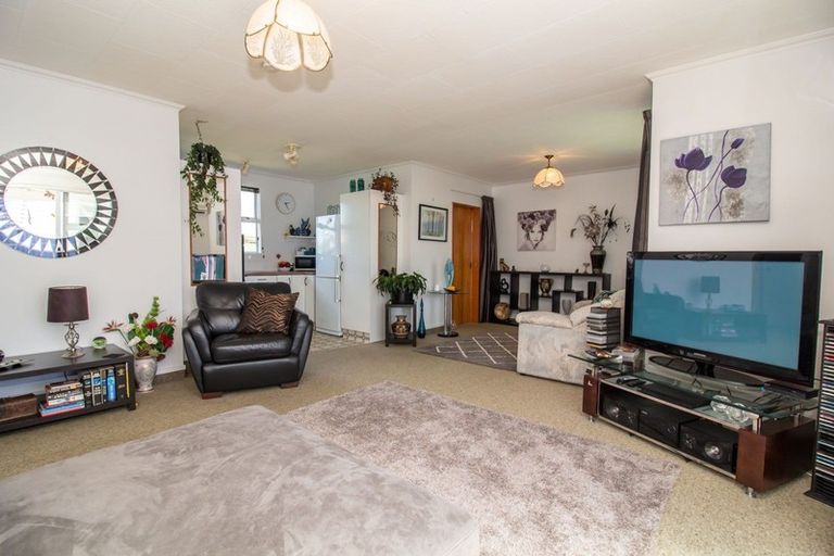 Photo of property in 48 Peel Street, Westport, 7825