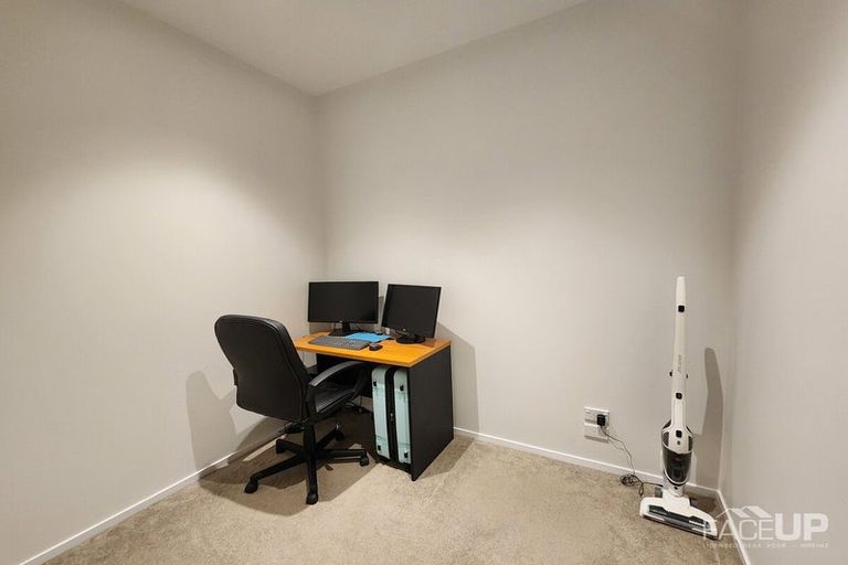 Photo of property in 65 Rangihina Road, Hobsonville, Auckland, 0616