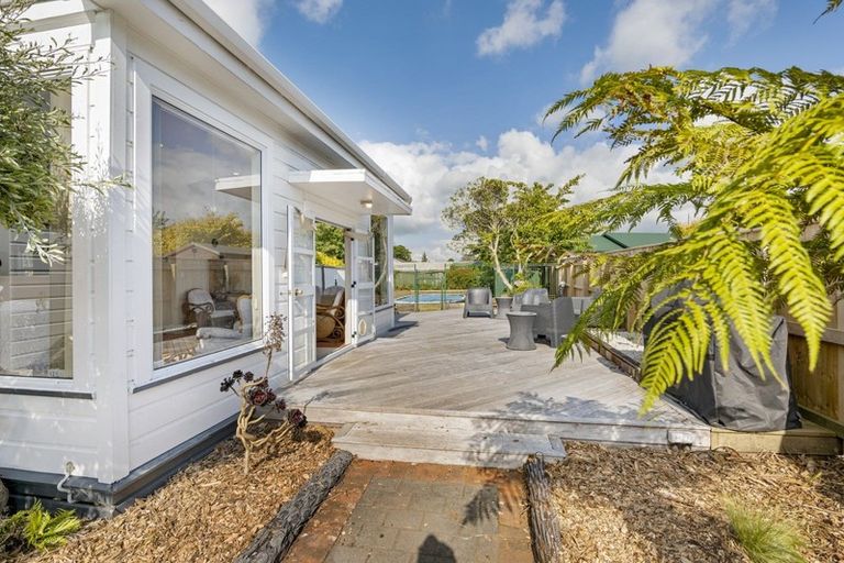 Photo of property in 26 Regan Street, Stratford, 4332