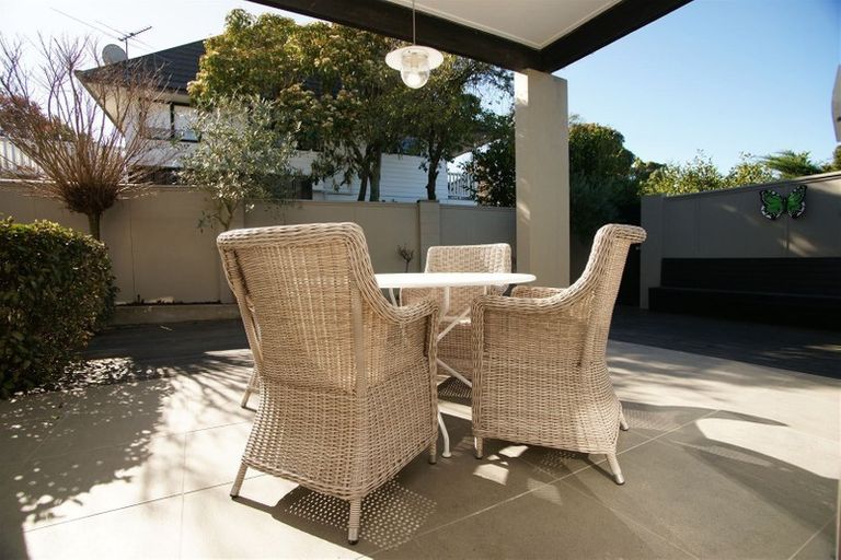 Photo of property in 5 Whareora Terrace, Cashmere, Christchurch, 8022