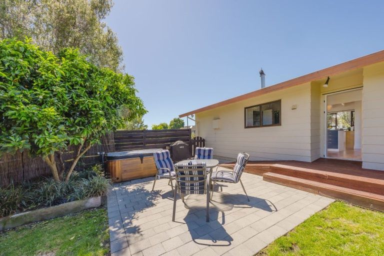 Photo of property in 78 Atherfold Crescent, Greenmeadows, Napier, 4112