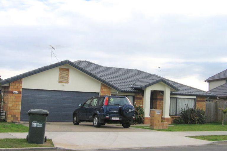 Photo of property in 9 Dalcross Drive, Flat Bush, Auckland, 2016