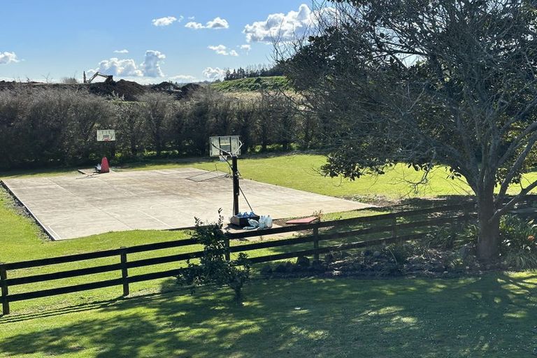 Photo of property in 69 Brookfield Road, Drury, 2577