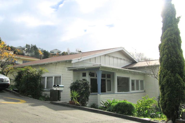 Photo of property in 33 Havelock Road, Hospital Hill, Napier, 4110
