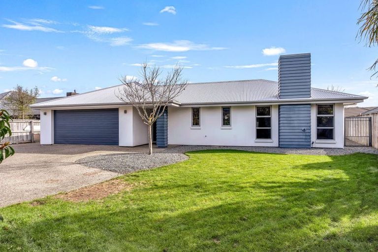 Photo of property in 61 Covent Drive, Stoke, Nelson, 7011