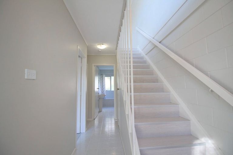 Photo of property in 5/48 Mcleod Road, Henderson, Auckland, 0612