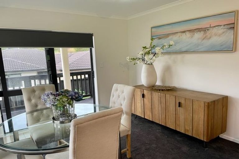 Photo of property in 125 Keri Vista Rise, Papakura, 2110