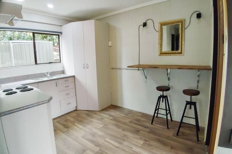 Photo of property in 1/107 John Downs Drive, Browns Bay, Auckland, 0630