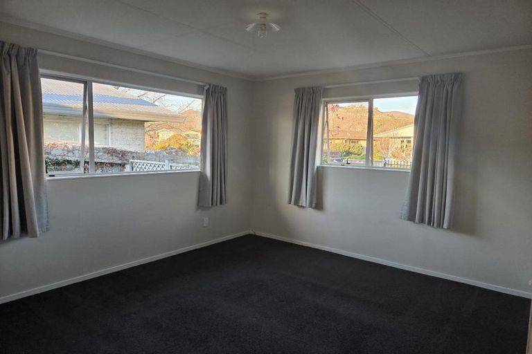 Photo of property in 3 Newall Avenue, Stoke, Nelson, 7011