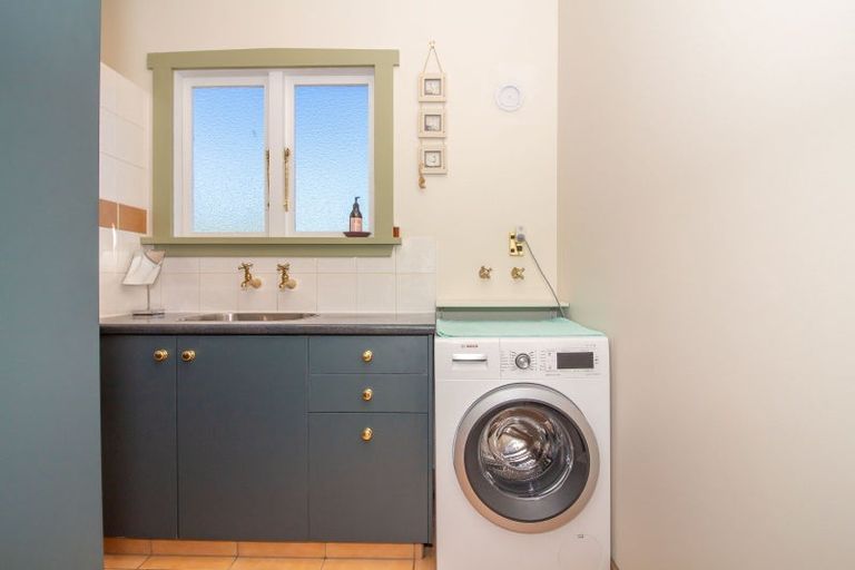 Photo of property in 145 Russell Street, Westport, 7825