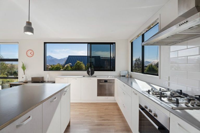 Photo of property in 7 Polperro Court, Jacks Point, Queenstown, 9371