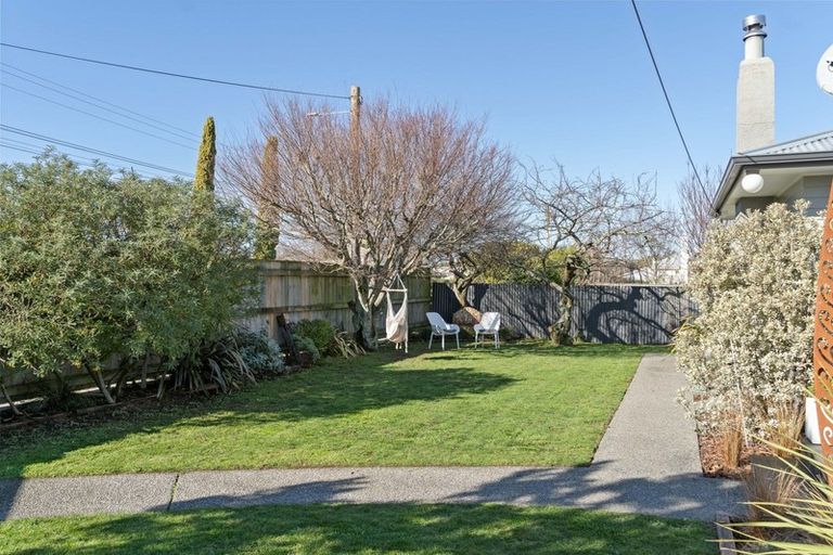 Photo of property in 22 Humphries Street, Greytown, 5712