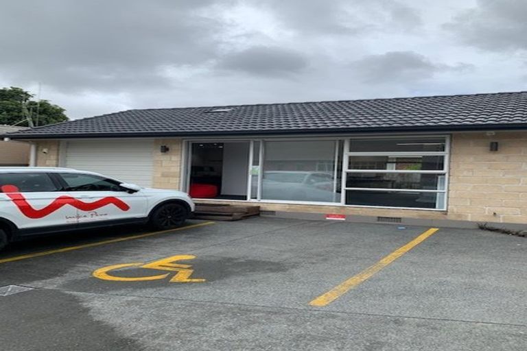 Photo of property in 352 Te Rapa Road, Beerescourt, Hamilton, 3200