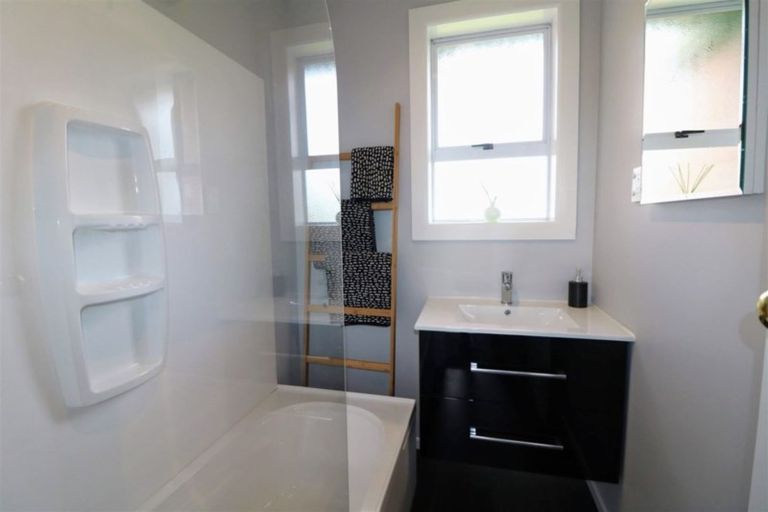 Photo of property in 21 Forth Street, Oamaru North, Oamaru, 9400