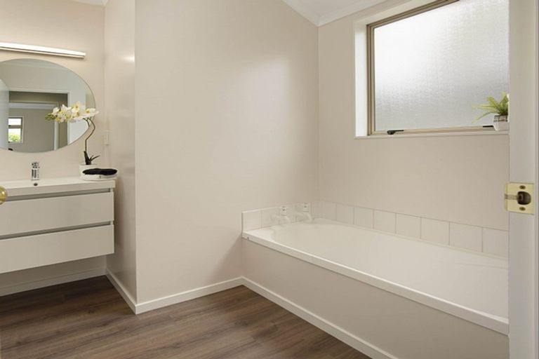 Photo of property in 2 Gershwin Grove, Stoke, Nelson, 7011