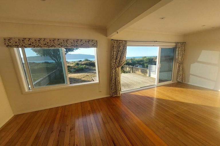 Photo of property in 127-129 Manly Street, Paraparaumu Beach, Paraparaumu, 5032