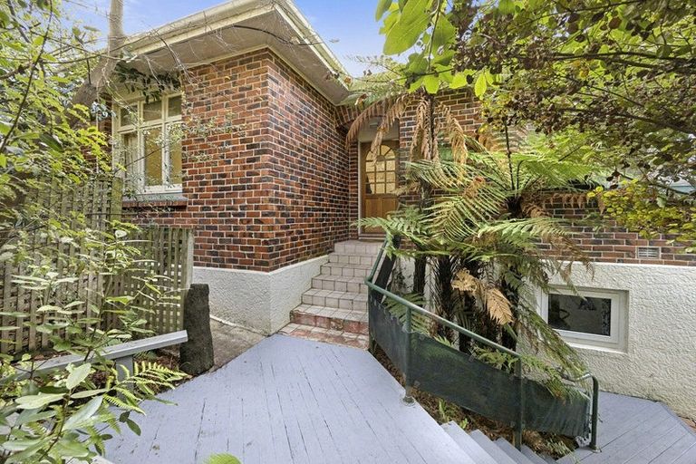 Photo of property in 106a Bedford Street, Saint Clair, Dunedin, 9012