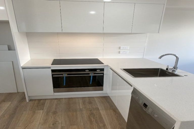 Photo of property in 17 Marumaru Lane, Manurewa, Auckland, 2102