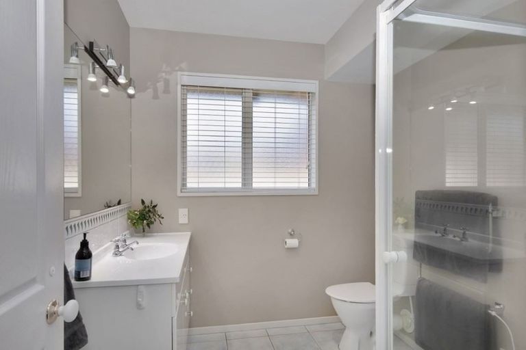 Photo of property in 22 Monet Vale, Rolleston, 7614