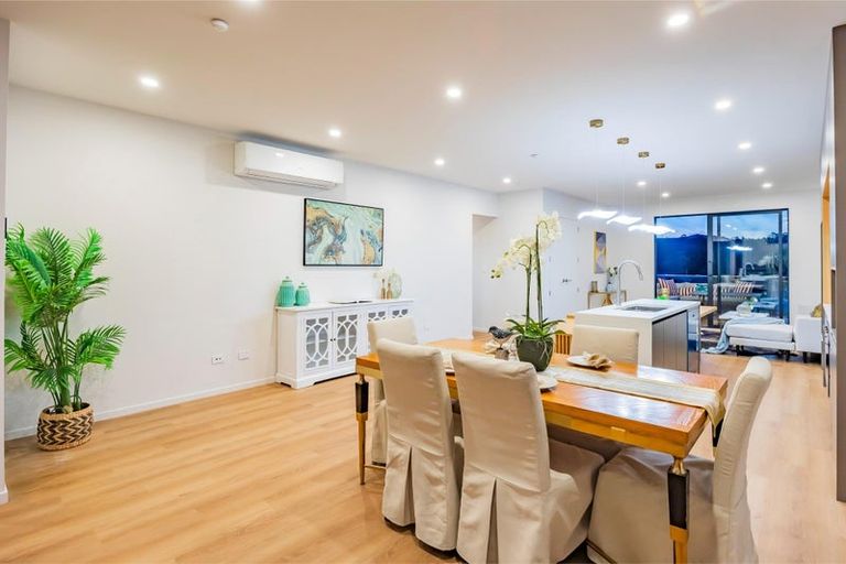 Photo of property in 10 Monte Cristal Avenue, Swanson, Auckland, 0614