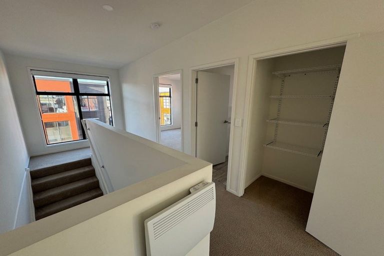 Photo of property in 17 Owens Place, Mount Maunganui, 3116