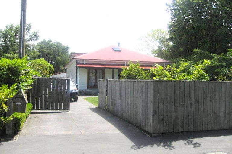 Photo of property in 35 Norwood Street, Beckenham, Christchurch, 8023
