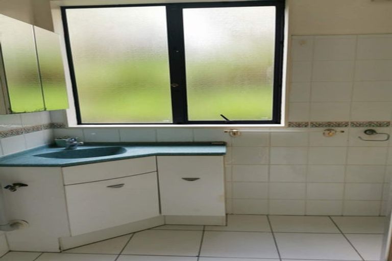 Photo of property in 20 Killybegs Drive, Pinehill, Auckland, 0632