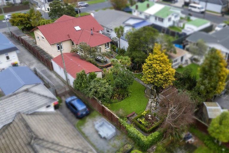 Photo of property in 45 Norton Park Avenue, Fairfield, Lower Hutt, 5011