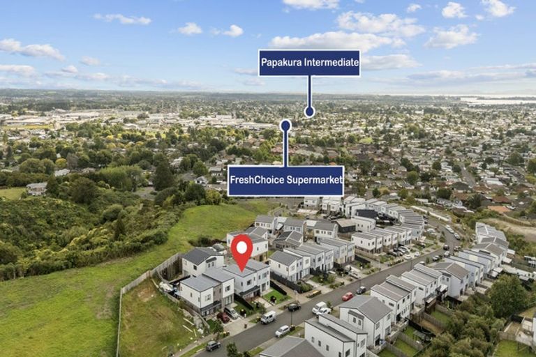 Photo of property in 36a Crestview Rise, Papakura, 2110