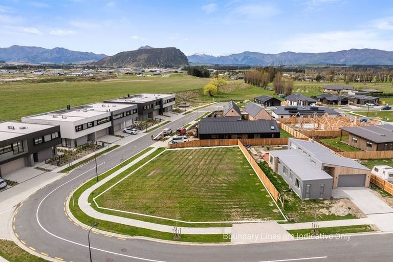 Photo of property in 12 Rubus Street, Wanaka, 9382