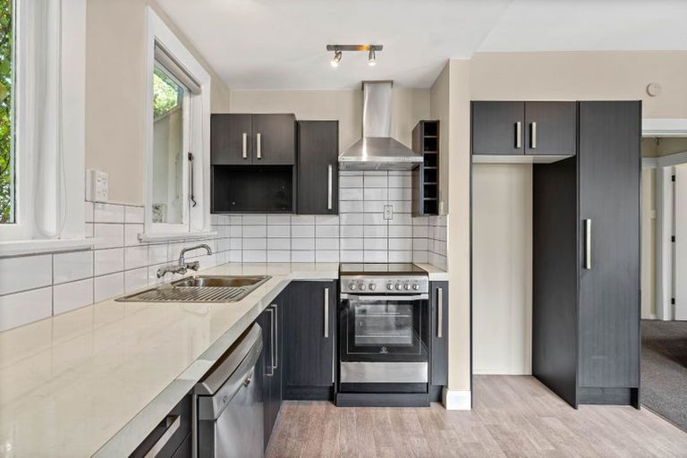 Photo of property in 41 Matlock Street, Woolston, Christchurch, 8062