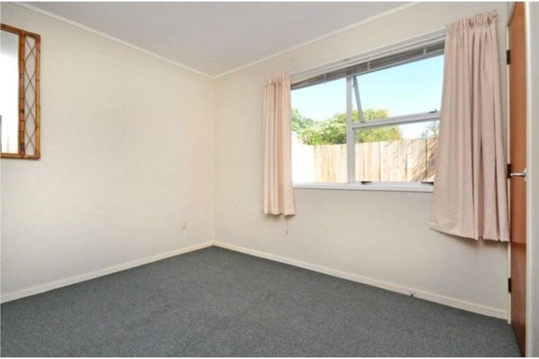 Photo of property in 67 Titirangi Road, New Lynn, Auckland, 0600
