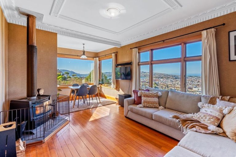 Photo of property in 127 Forfar Street, Clyde Hill, Dunedin, 9011