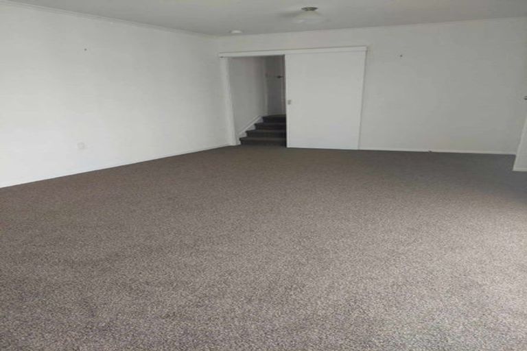 Photo of property in 54 Tuhikaramea Road, Dinsdale, Hamilton, 3204