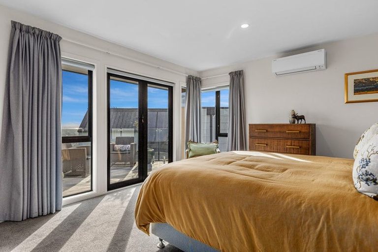 Photo of property in 1/8 Lookaway Place, Huntsbury, Christchurch, 8022