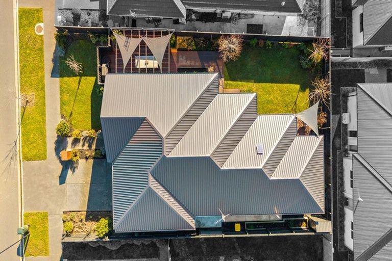 Photo of property in 11 Hoffman Street, Marshland, Christchurch, 8083