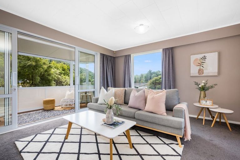 Photo of property in 6 The Companionway, Whitby, Porirua, 5024